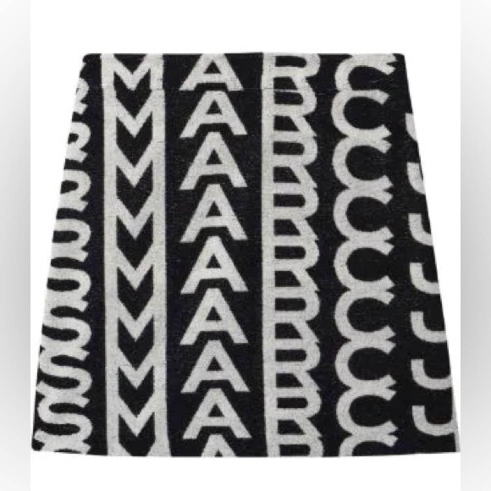 Marc Jacobs
monogram Terry mini skirt